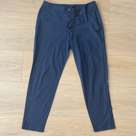 lululemon athletica Men’s ABC Classic-Fit Trouser 30LWarpstreme